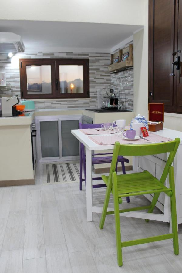 קליארי Flamingo Luxury Apartment Ajpsardinia מראה חיצוני תמונה