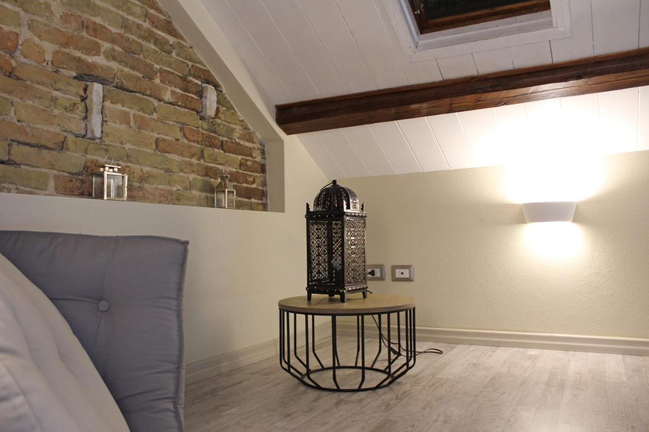 קליארי Flamingo Luxury Apartment Ajpsardinia מראה חיצוני תמונה